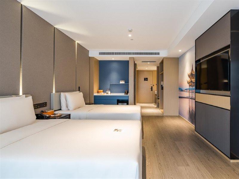 Atour Basketball Hotel Of Shaoxing Jinghu Municipal Government Buitenkant foto